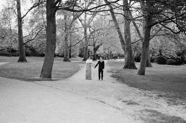 wedding photography portraits at battersea park